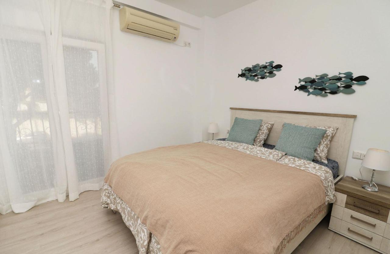 Family Apartment Walking Distance To The Sea And All Amenities Sitio de Calahonda Exterior photo